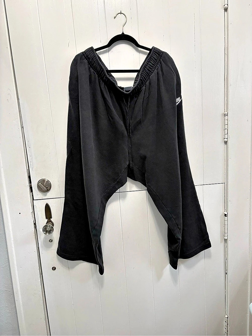 Nike Wide Leg Black Sweatpants